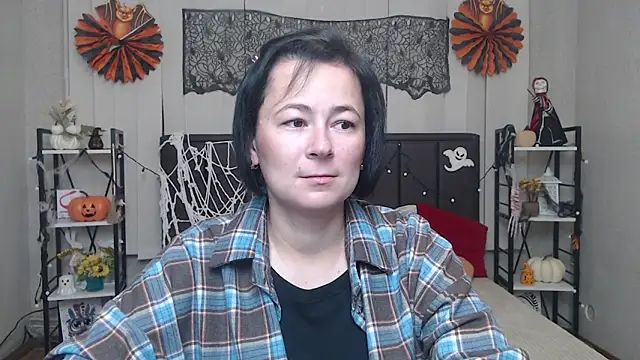 MarieSho online show from 10/29/25, 07:18