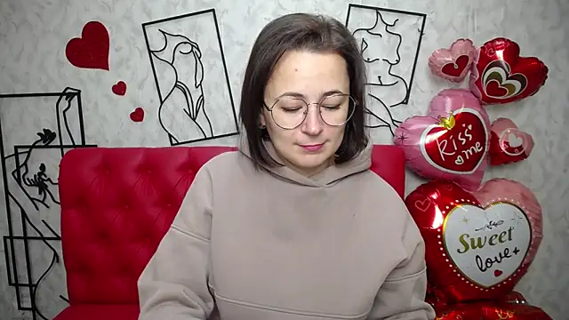 Snapshot of MarieSho chatting on 02/12/25, 06:09 MarieSho online show from 02/12/25, 06:09