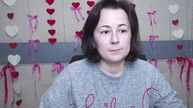 Snapshot of MarieSho chatting on 03/11/25, 05:57 MarieSho online show from 03/11/25, 05:57