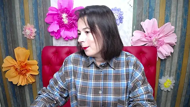 Snapshot of MarieSho chatting on 09/30/25, 05:19 MarieSho online show from 09/30/25, 05:19