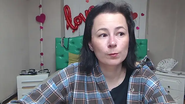 MarieSho online show from 04/04/26, 06:20