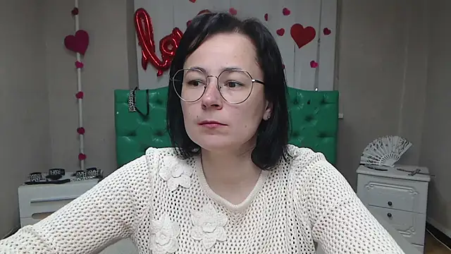 MarieSho online show from 04/08/26, 06:15