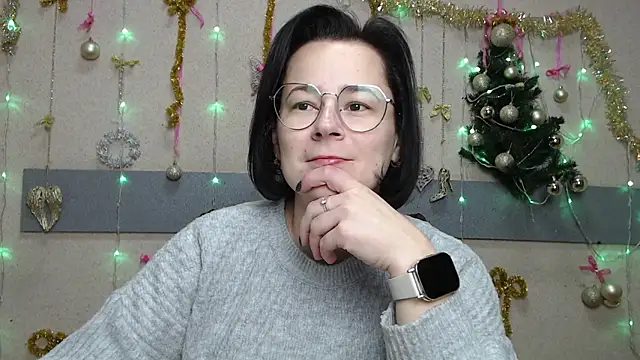 MarieSho online show from 12/17/25, 06:02