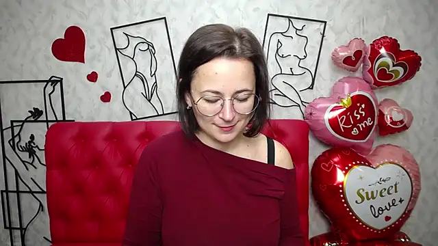 Snapshot of MarieSho chatting on 02/13/25, 03:29 MarieSho online show from 02/13/25, 03:29