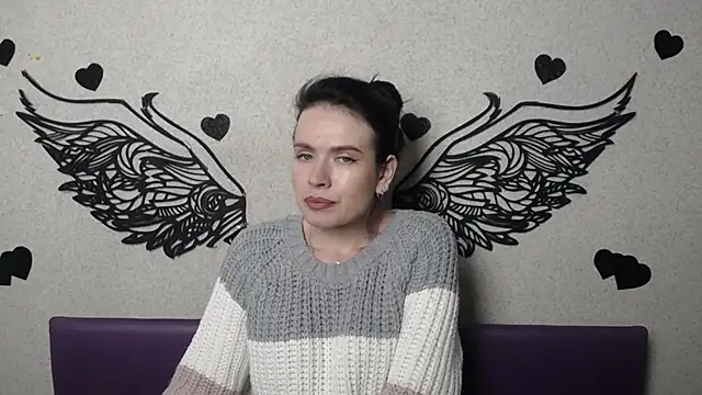 JasmineKouch online show from 11/20/25, 06:30