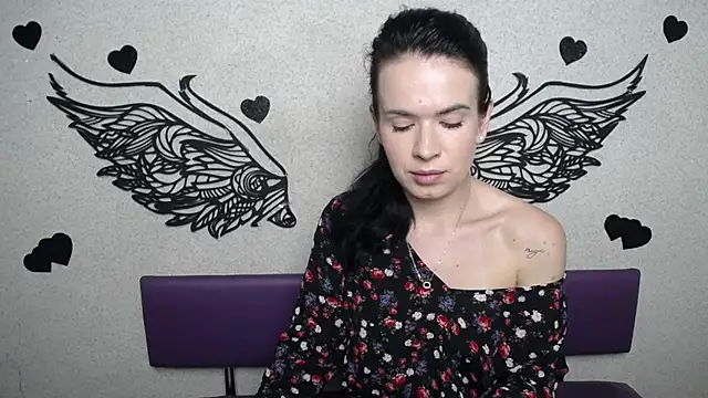 Snapshot of JasmineKouch chatting on 09/09/25, 05:22 JasmineKouch online show from 09/09/25, 05:22