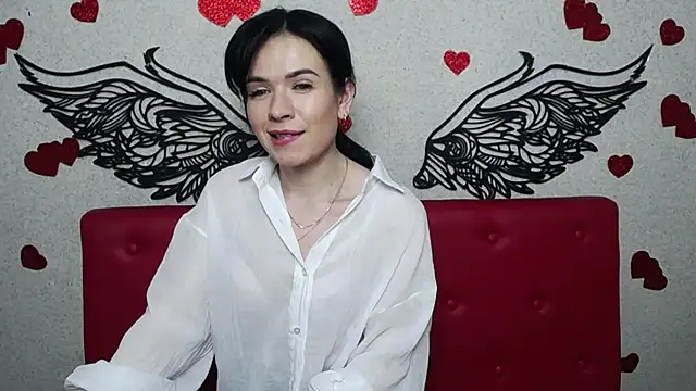 Snapshot of JasmineKouch chatting on 02/16/25, 12:19 JasmineKouch online show from 02/16/25, 12:19