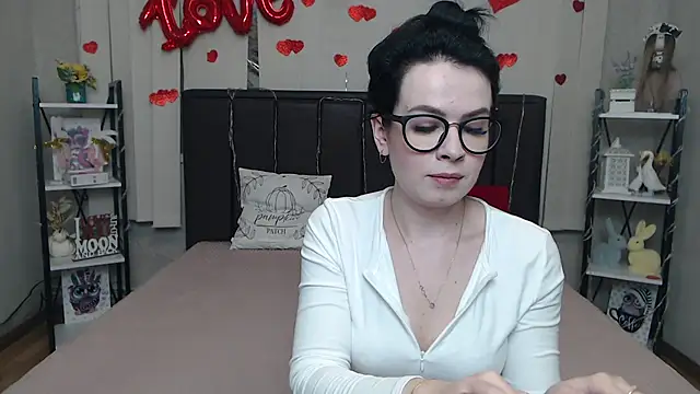 JasmineKouch online show from 03/13/26, 07:13