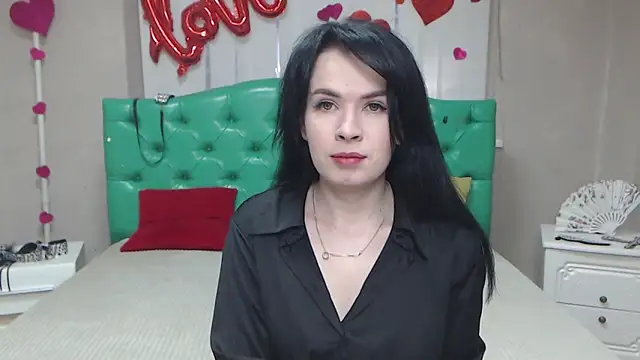 JasmineKouch online show from 05/03/26, 06:18