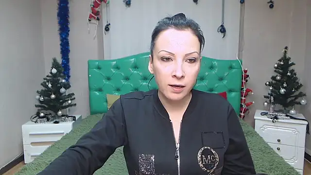 Snapshot of ElizabethSho chatting on 01/18/25, 09:34 ElizabethSho online show from 01/18/25, 09:34