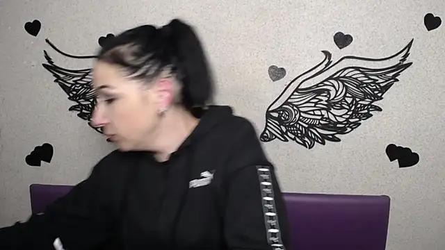 ElizabethSho online show from 02/14/26, 06:13