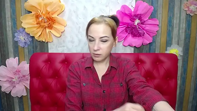 Snapshot of ElizabethSho chatting on 04/30/26, 05:09 ElizabethSho online show from 04/30/26, 05:09