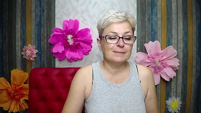 EmiliaGree online show from 09/24/25, 05:08