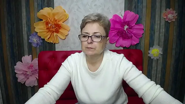 EmiliaGree online show from 04/19/26, 05:14
