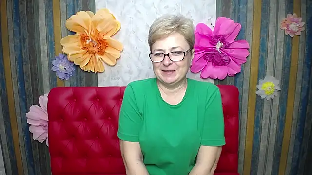 EmiliaGree online show from 05/10/26, 05:04
