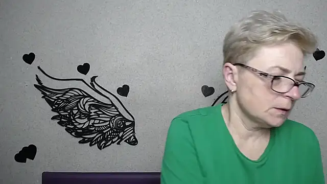 EmiliaGree online show from 03/31/26, 05:15