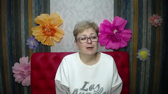EmiliaGree online show from 05/01/26, 05:07