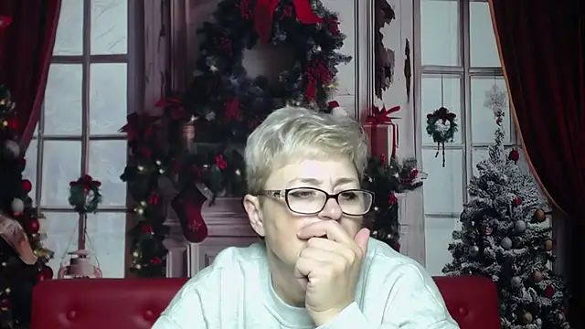 EmiliaGree online show from 01/12/26, 06:04