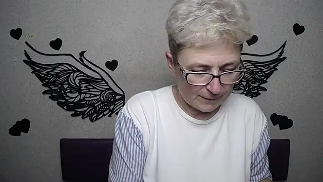 EmiliaGree online show from 11/23/25, 06:07