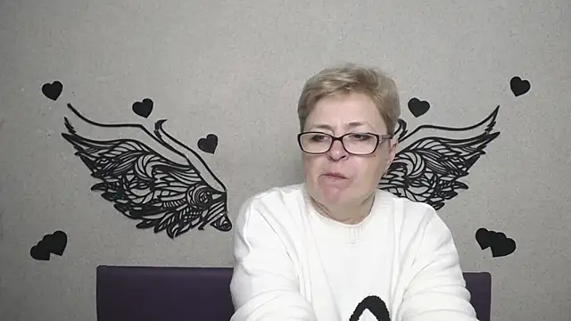 EmiliaGree online show from 04/30/26, 05:20