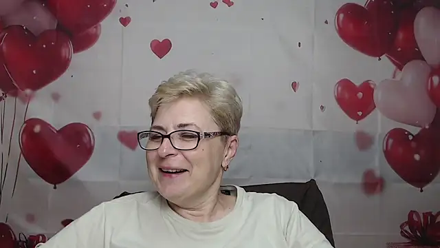 EmiliaGree online show from 04/09/26, 05:19