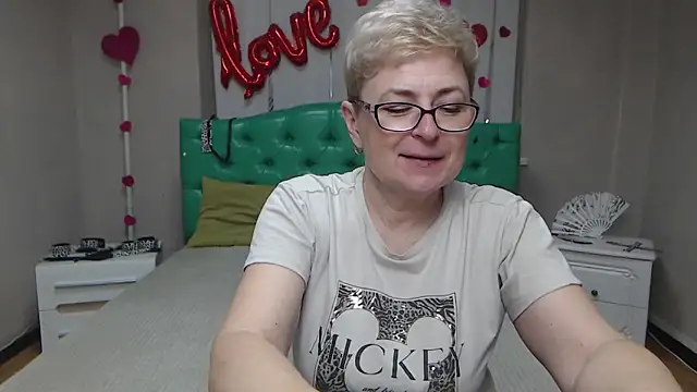 EmiliaGree online show from 04/02/26, 05:08