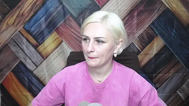 OliviaHorst online show from 09/11/25, 05:18