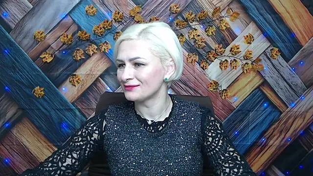 Snapshot of OliviaHorst chatting on 11/24/25, 06:19 OliviaHorst online show from 11/24/25, 06:19