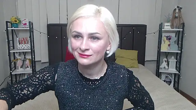 OliviaHorst online show from 10/08/25, 05:31