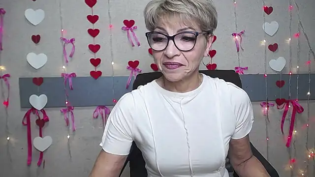 EllaBonito online show from 02/21/25, 06:29