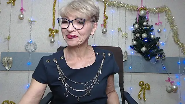 EllaBonito online show from 12/19/25, 06:38