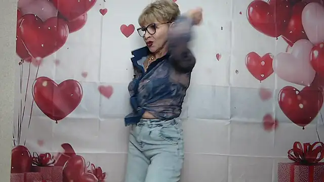 EllaBonito online show from 02/09/26, 07:06