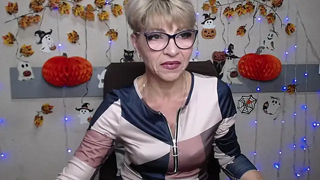 EllaBonito online show from 11/05/25, 06:27