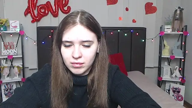 LauraHlot online show from 03/22/25, 06:33