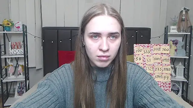 LauraHlot online show from 10/09/25, 05:41