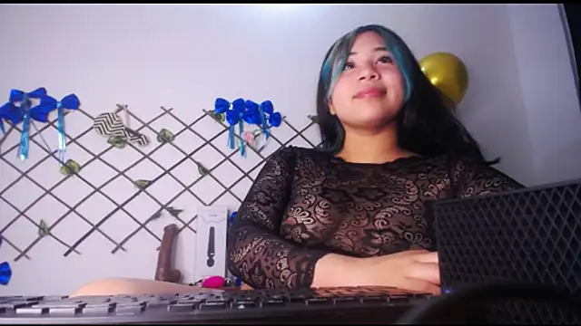 anyaadamss online show from 03/21/25, 08:39