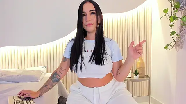 Sofia  rivera online show from 03/16/26, 06:54