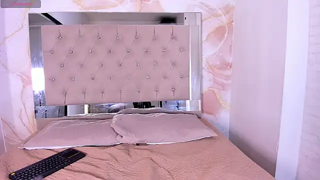 Sofia  rivera online show from 02/17/26, 07:33