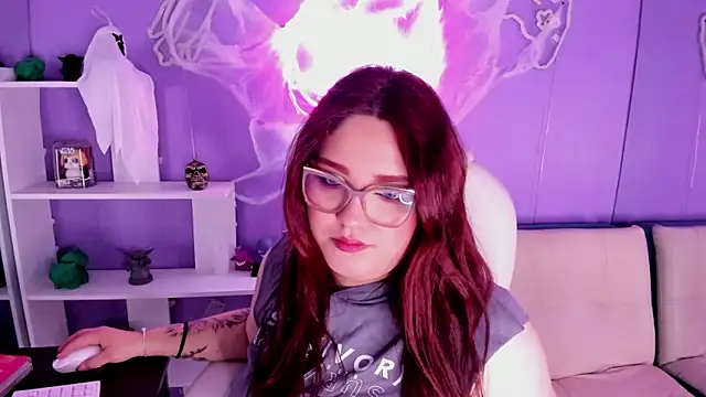 Camiila Osorio online show from 10/13/25, 05:58