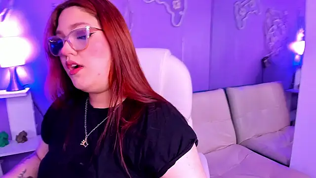 Camiila Osorio online show from 01/14/26, 07:50