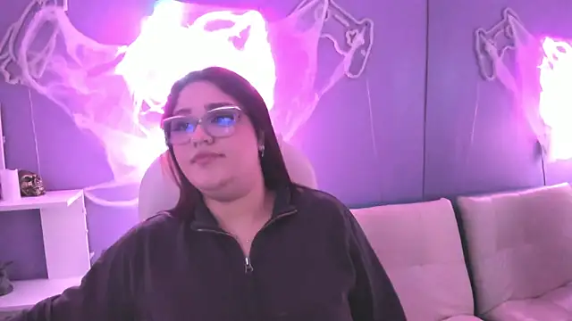 Camiila Osorio online show from 11/03/25, 06:11