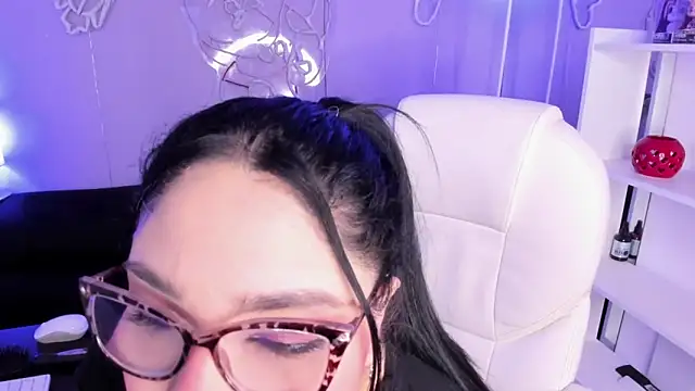 Camiila Osorio online show from 03/16/26, 07:49