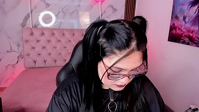 Camiila Osorio online show from 03/18/26, 07:59