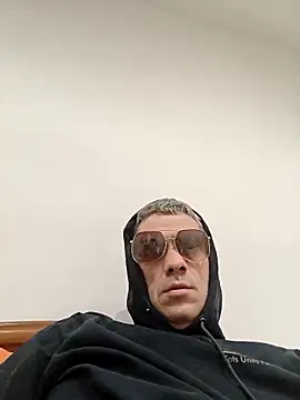 michbuk online show from 04/30/26, 04:30