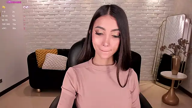 Snapshot of ValeriaVelvet chatting on 03/10/25, 02:59 ValeriaVelvet online show from 03/10/25, 02:59