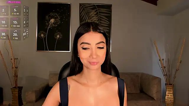 Snapshot of ValeriaVelvet chatting on 09/13/25, 12:05 ValeriaVelvet online show from 09/13/25, 12:05