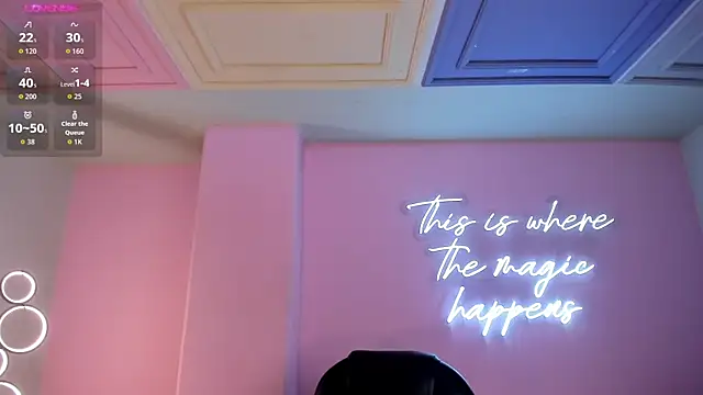 ValeriaVelvet online show from 02/11/26, 12:16