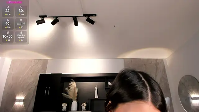 Snapshot of ValeriaVelvet chatting on 11/07/25, 12:10 ValeriaVelvet online show from 11/07/25, 12:10