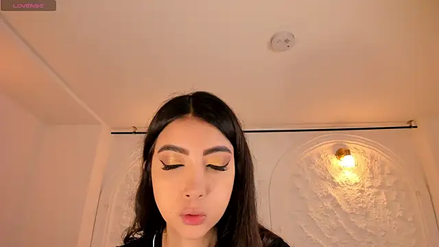 ValeriaVelvet online show from 02/16/26, 11:42