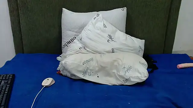 Thickchocolatex2 online show from 02/07/26, 07:55